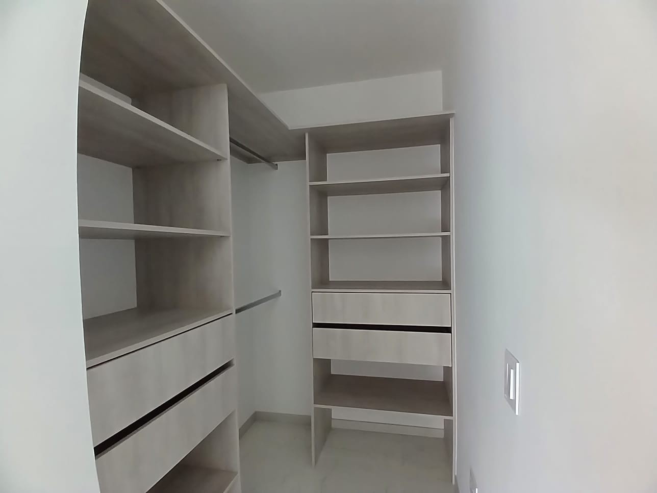Apartamento en venta en Aeropuerto, Pereira · foto 5 de 9