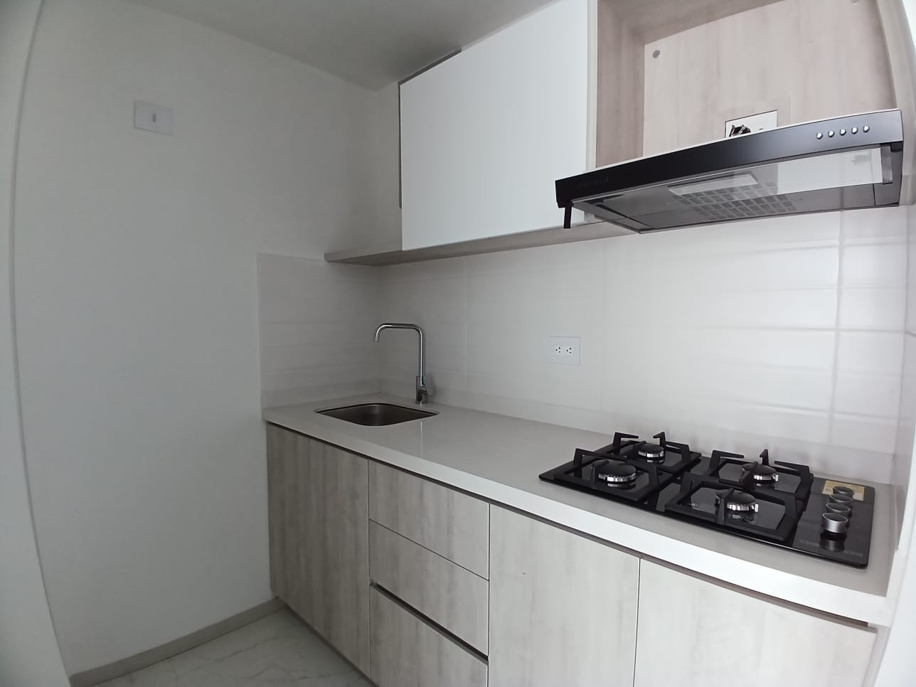 Apartamento en venta en Aeropuerto, Pereira · foto 2 de 9