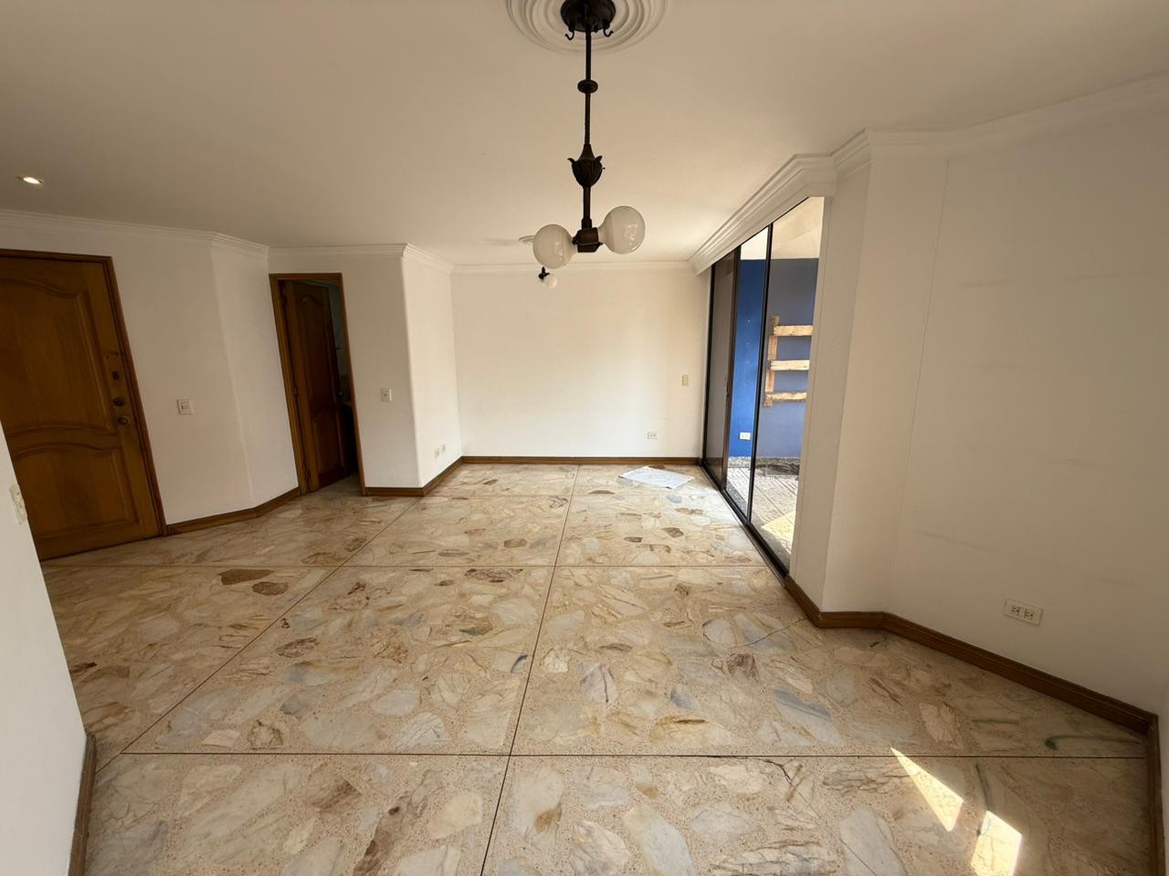 Apartamento en arriendo en Laureles, Medellín · foto 9 de 24