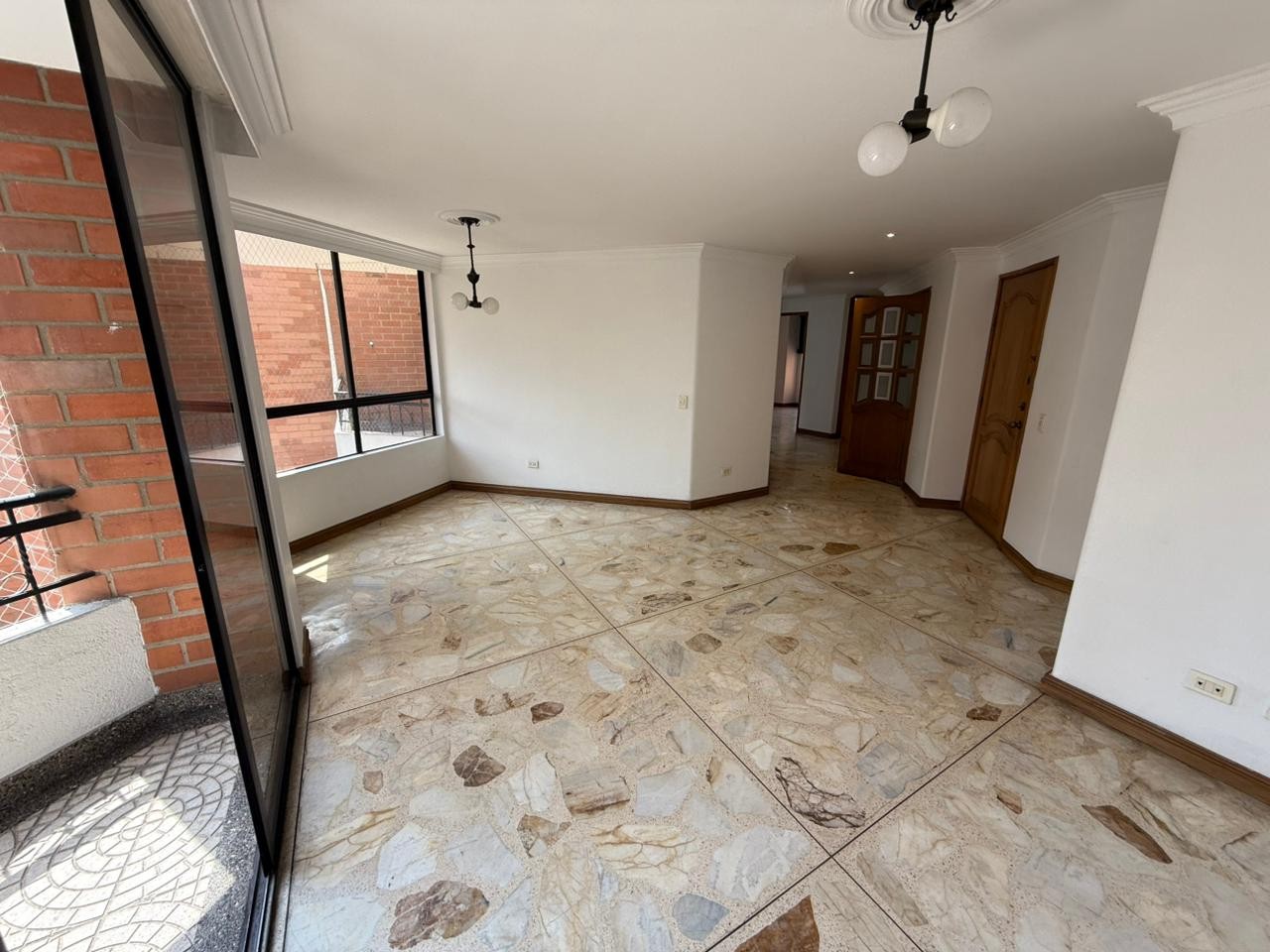 Apartamento en arriendo en Laureles, Medellín · foto 13 de 24