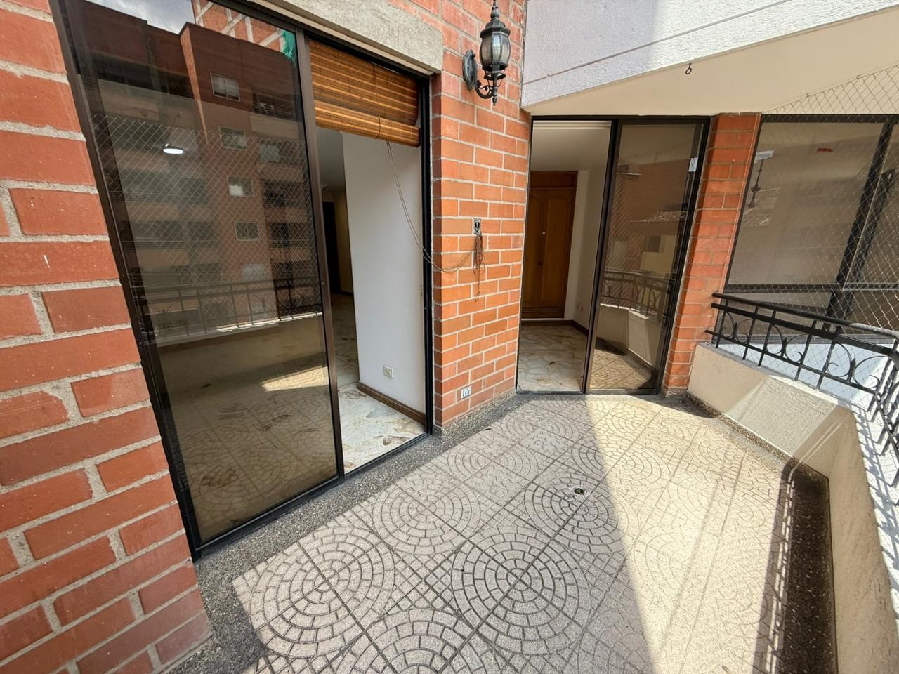 Apartamento en arriendo en Laureles, Medellín · foto 14 de 24