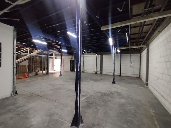 Bodega en arriendo en La Romelia, Dosquebradas, 1205 m² · foto 2 de 7