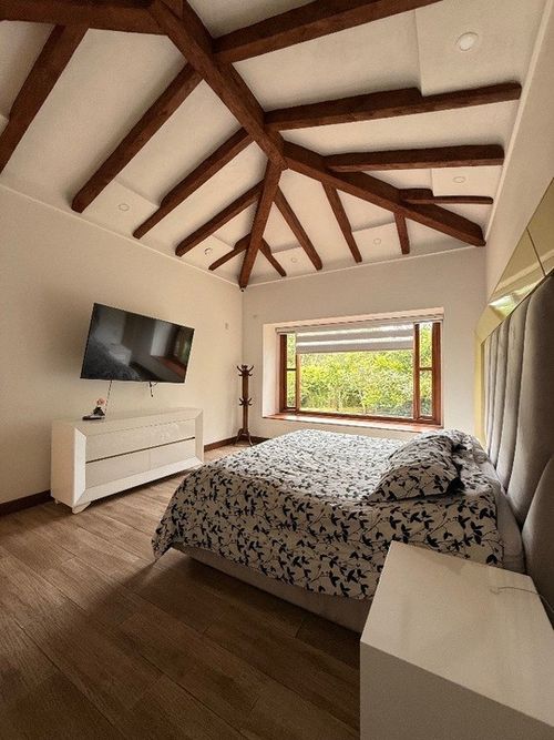 Casa de 4 alcobas en venta en Llano Grande, Rionegro · foto 21 de 24