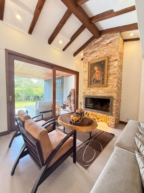Casa de 4 alcobas en venta en Llano Grande, Rionegro · foto 14 de 24