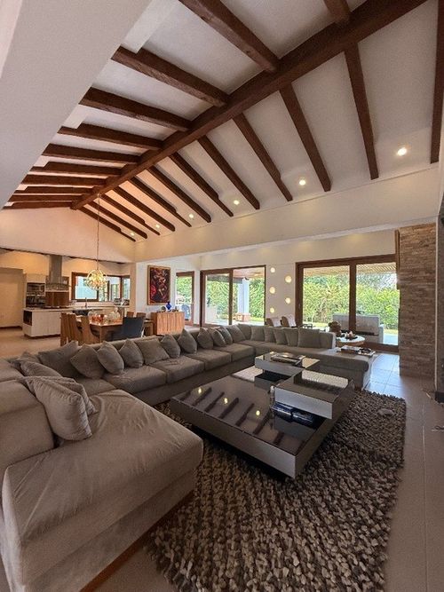Casa de 4 alcobas en venta en Llano Grande, Rionegro · foto 16 de 24