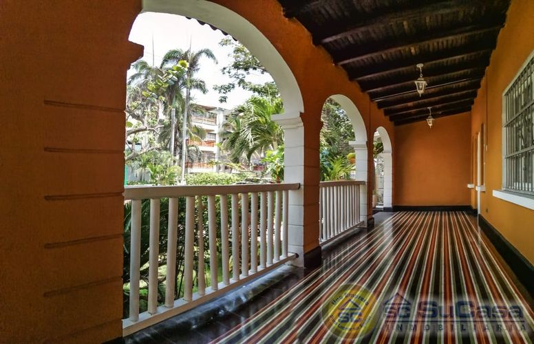 Casa de 5 alcobas en venta en El Cabrero, Cartagena, 350 m² · foto 9 de 13