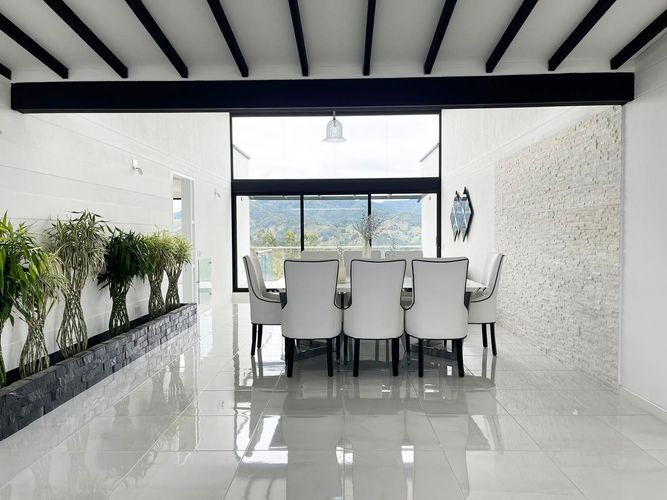 Casa de 4 alcobas en venta en Pantanillo, El Retiro, 361 m² · foto 10 de 20