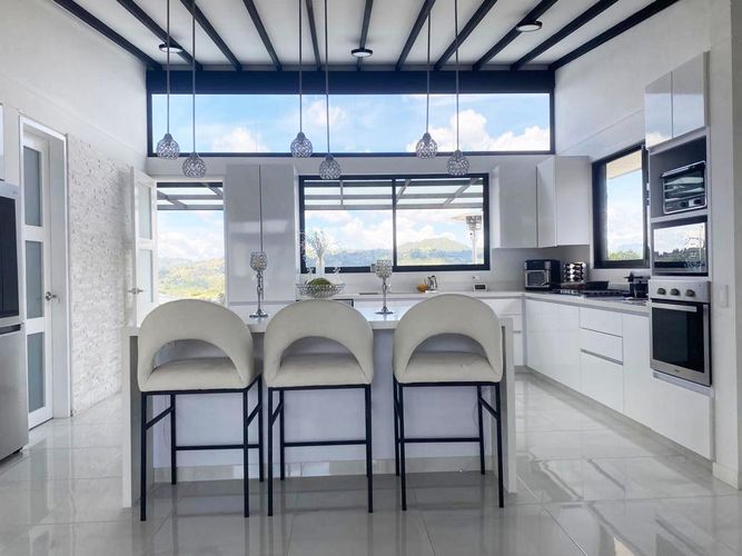 Casa de 4 alcobas en venta en Pantanillo, El Retiro, 361 m² · foto 7 de 20
