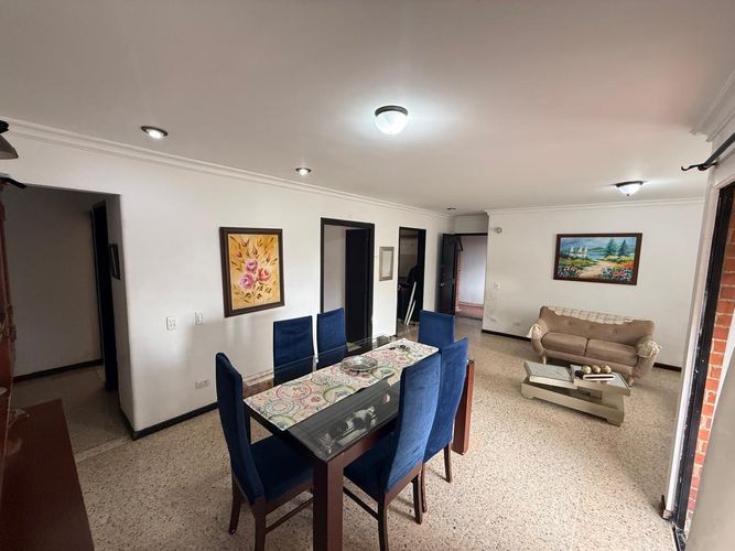 Apartamento de 3 alcobas en venta en Chipichape, Cali, 136 m² · foto 3 de 17