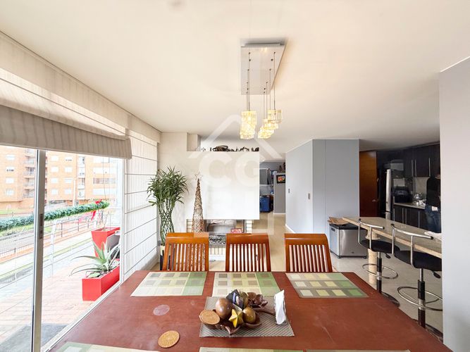 Apartamento de 3 alcobas en venta en Colina Campestre, Bogotá, 148 m² · foto 6 de 24