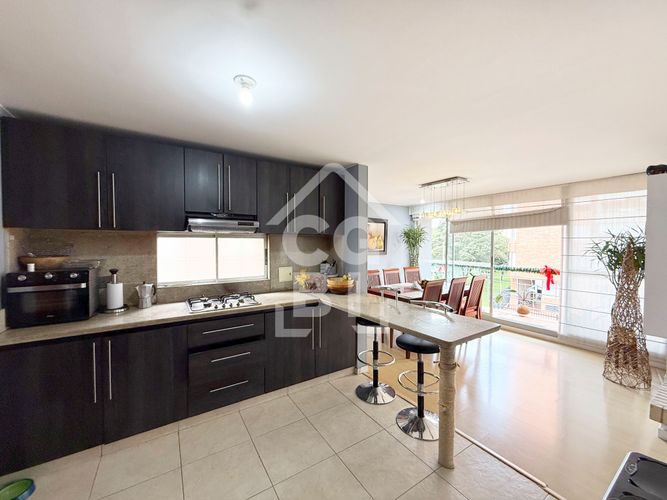 Apartamento de 3 alcobas en venta en Colina Campestre, Bogotá, 148 m² · foto 17 de 24