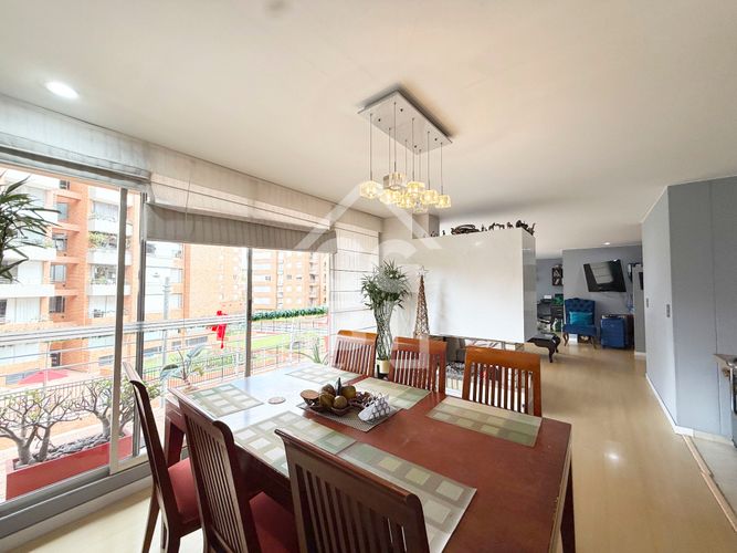 Apartamento de 3 alcobas en venta en Colina Campestre, Bogotá, 148 m² · foto 4 de 24