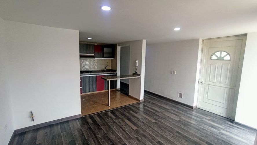 Edificio en venta en 20 De Julio Sector I, Chía, 255 m² · foto 5 de 16