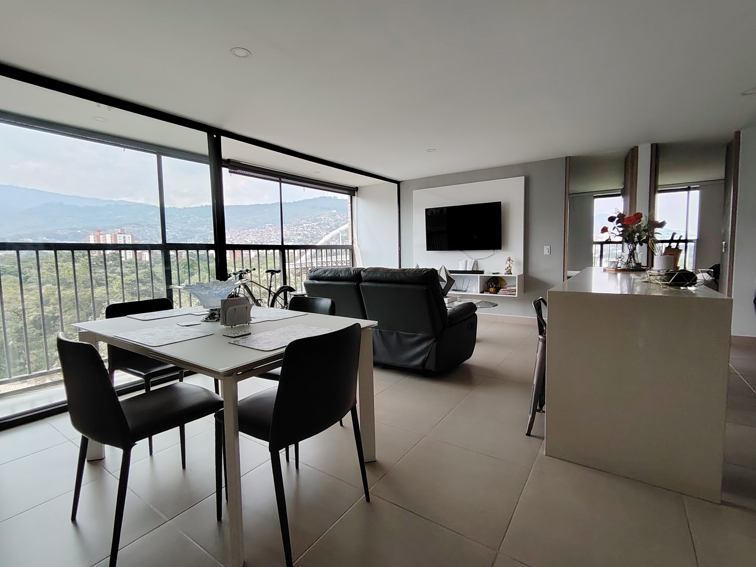 Apartamento en Venta en Sector cañaveralejo guadalupe, Cali
