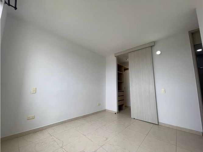 Apartamento de 2 alcobas en venta en Ub. Quintas De Bolivar, Jamundí, 60 m² · foto 12 de 20