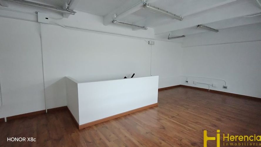 Local en arriendo en Colombia, Medellín, 160 m² · foto 15 de 18