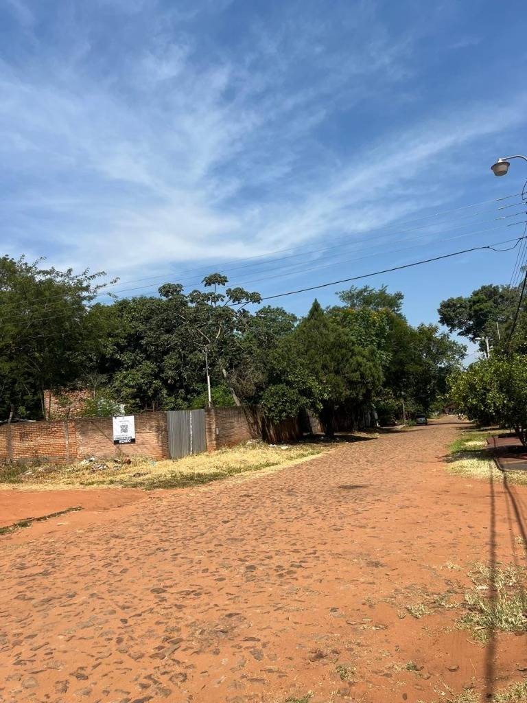 Vendo terreno 1846 m2 en Luque Marambure — foto 3