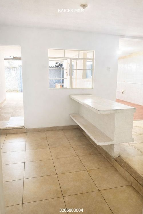 Local en arriendo en Sector Lago Uribe, Pereira, 300 m² · foto 3 de 7