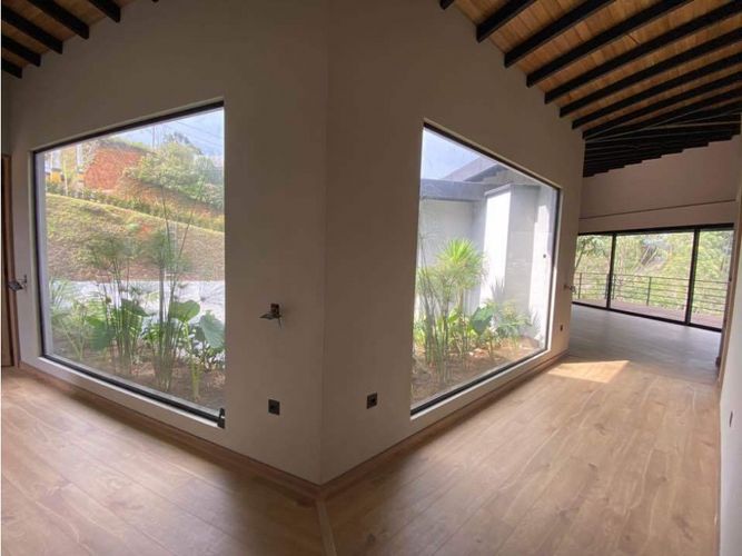 Finca en venta en El Retiro, 230 m² · foto 7 de 19