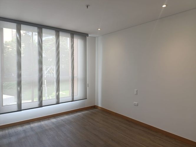 Apartamento de 2 alcobas en arriendo en El Poblado, Medellín, 87 m² · foto 12 de 19