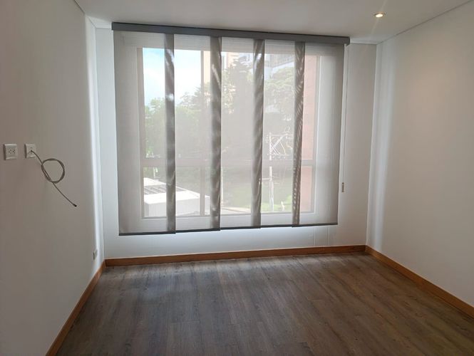 Apartamento de 2 alcobas en arriendo en El Poblado, Medellín, 87 m² · foto 3 de 19