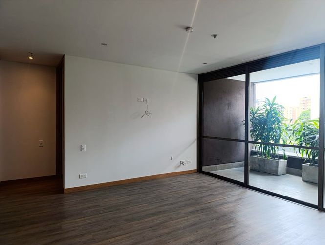Apartamento de 2 alcobas en arriendo en El Poblado, Medellín, 87 m² · foto 11 de 19