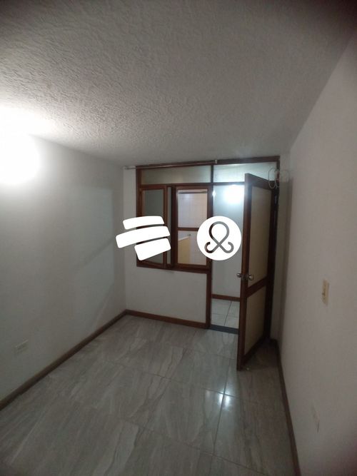 Casa en venta en Engativá, Bogotá · foto 8 de 24