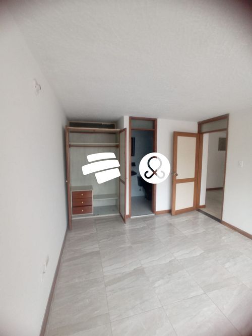 Casa en venta en Engativá, Bogotá · foto 10 de 24