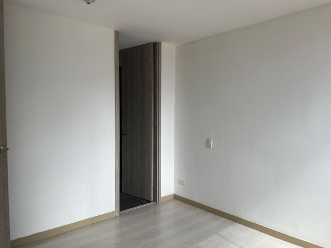 Apartamento de 2 alcobas en venta en Las Antillas, Envigado, 67 m² · foto 11 de 13