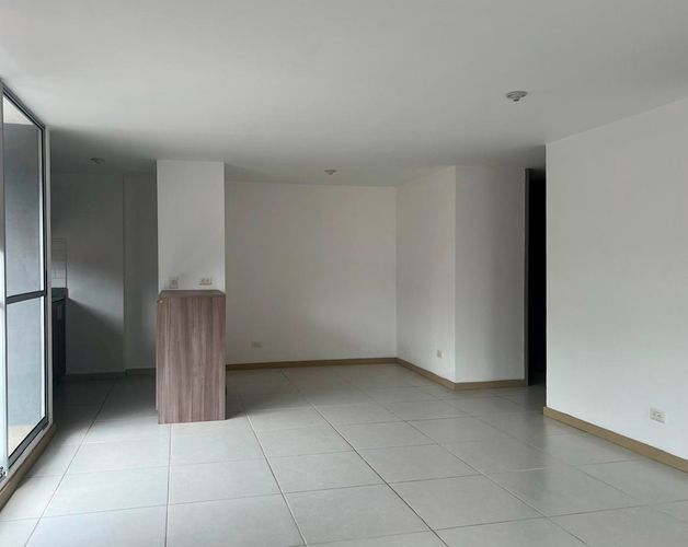 Apartamento de 2 alcobas en venta en Las Antillas, Envigado, 67 m² · foto 8 de 13