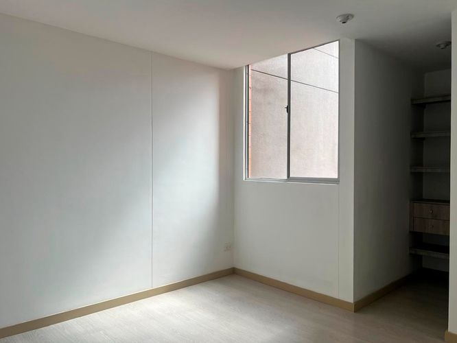 Apartamento de 2 alcobas en venta en Las Antillas, Envigado, 67 m² · foto 7 de 13