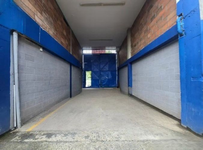 Bodega en arriendo en La Badea, Dosquebradas, 320 m² · foto 5 de 12
