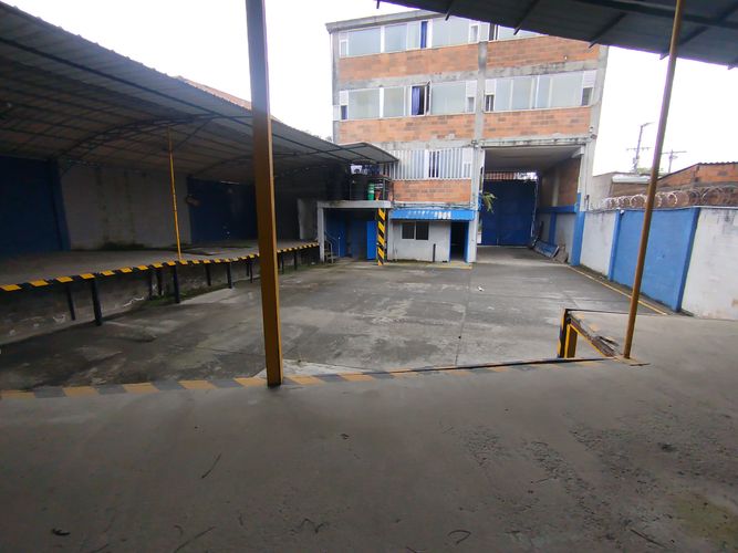 Bodega en arriendo en La Badea, Dosquebradas, 320 m² · foto 7 de 12