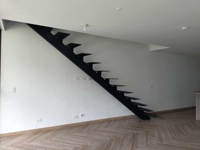 Apartamento de 2 alcobas en venta en El Poblado, Medellín, 105 m² · foto 16 de 17