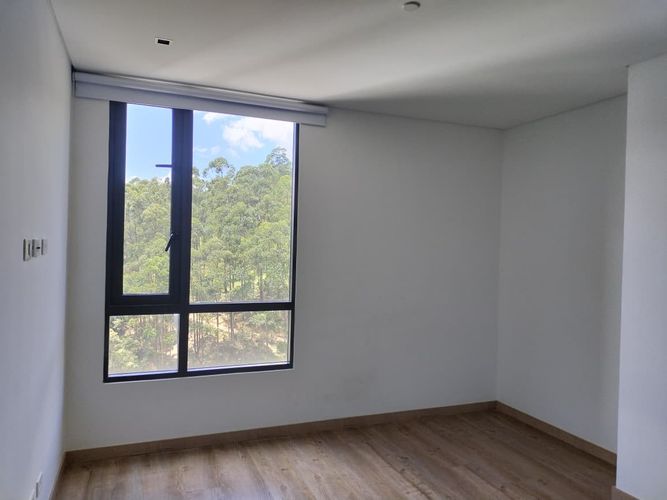 Apartamento de 2 alcobas en venta en El Poblado, Medellín, 105 m² · foto 4 de 17