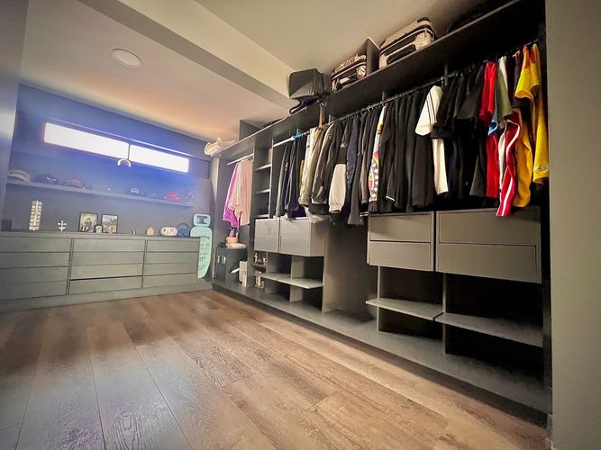 Casa de 5 alcobas en venta en Los Colores, Medellín, 650 m² · foto 8 de 24