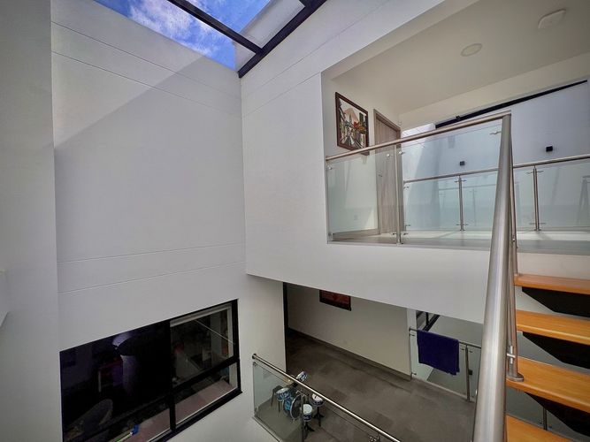 Casa de 5 alcobas en venta en Los Colores, Medellín, 650 m² · foto 13 de 24