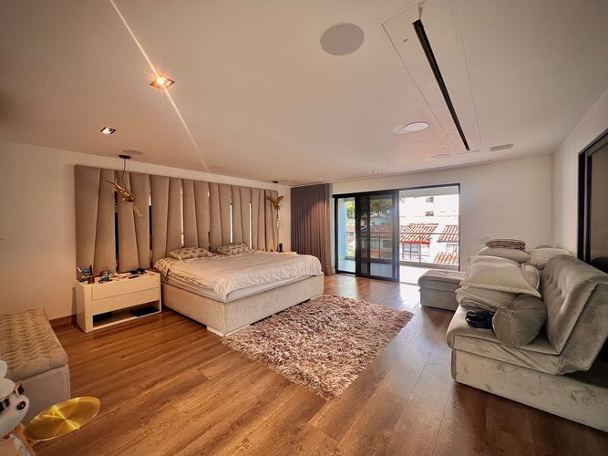 Casa de 5 alcobas en venta en Los Colores, Medellín, 650 m² · foto 17 de 24