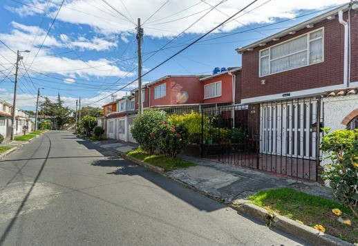 Casa en venta en Barrios Unidos, Bogotá · foto 23 de 23