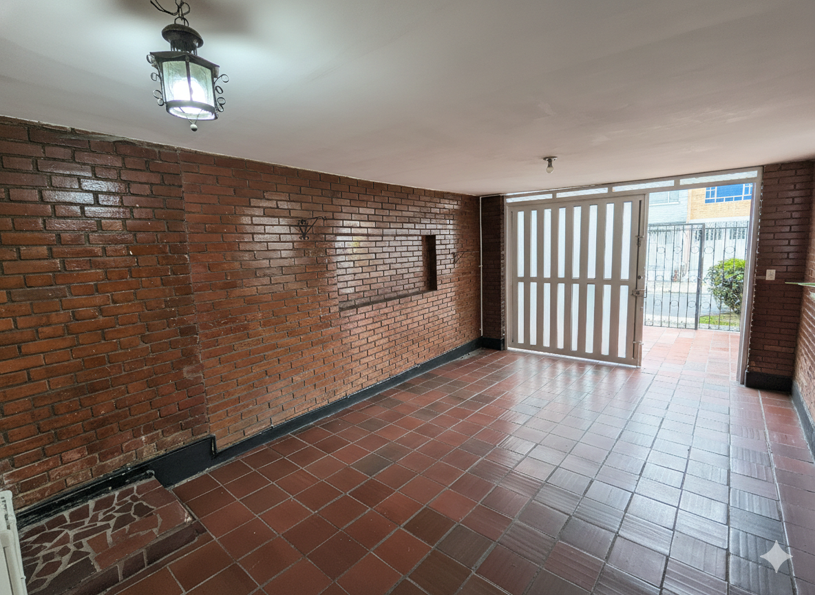 Casa en venta en Barrios Unidos, Bogotá · foto 5 de 23