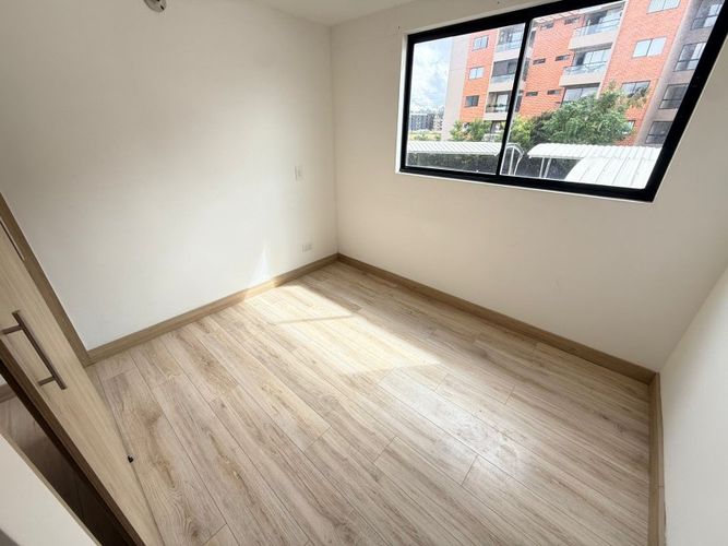 Apartamento de 3 alcobas en venta en La Ceja, 71 m² · foto 9 de 18