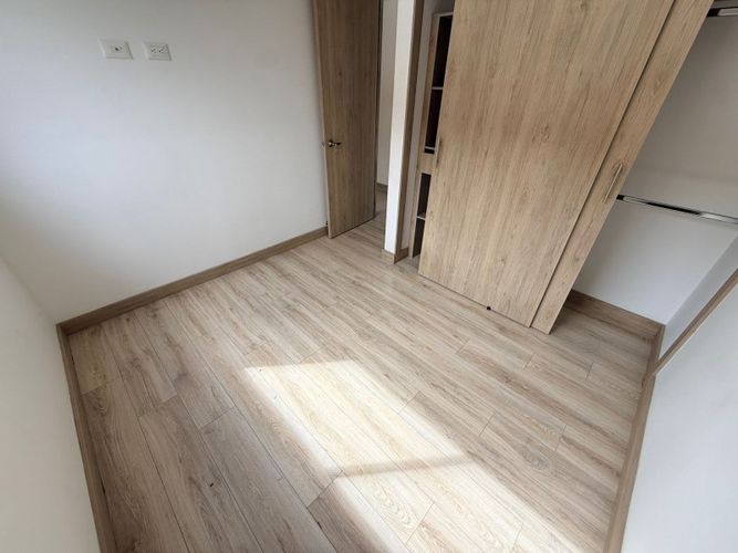 Apartamento de 3 alcobas en venta en La Ceja, 71 m² · foto 11 de 18
