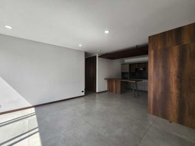 Apartamento de 2 alcobas en arriendo en El Poblado, Medellín, 100 m² · foto 2 de 15