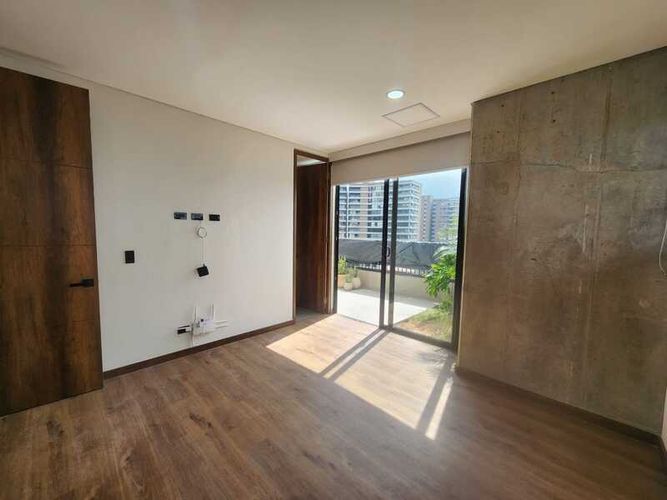 Apartamento de 2 alcobas en arriendo en El Poblado, Medellín, 100 m² · foto 4 de 15