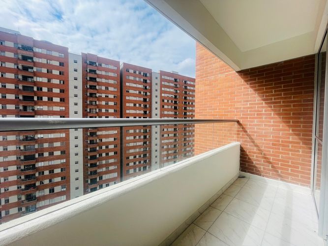 Apartamento de 2 alcobas en venta en Bellavista, Bello, 64 m² · foto 16 de 17