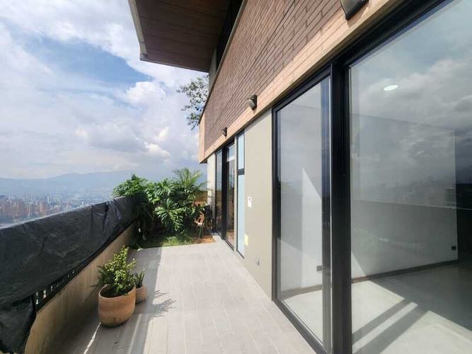 Apartamento de 2 alcobas en arriendo en El Poblado, Medellín, 100 m² · foto 14 de 15