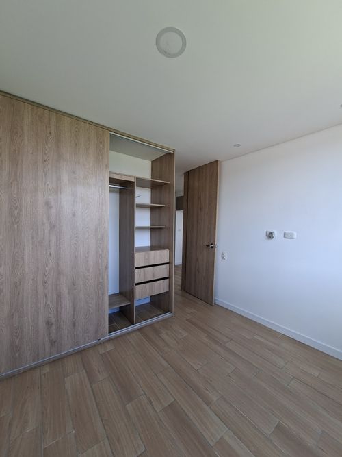 Apartamento de 1 alcoba en arriendo en Centro Comercial Mazuren, Bogotá, 31 m² · foto 11 de 20
