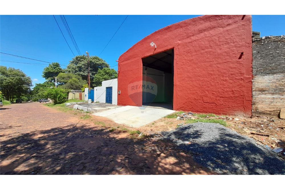 AMPLIO DEPOSITO / TINGLADO EN LAMBARÉ EN VENTA — foto 3