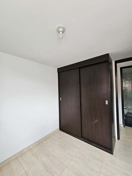 Apartamento de 3 alcobas en venta en La Prosperidad, Madrid, 56 m² · foto 4 de 24