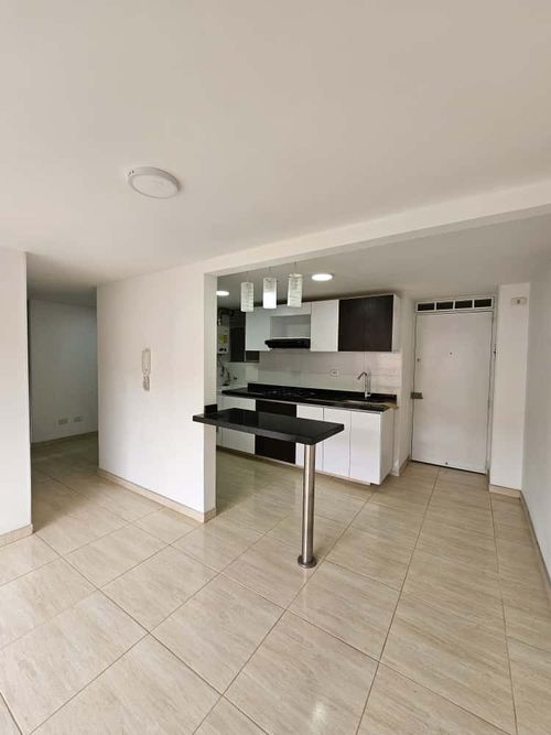 Apartamento de 3 alcobas en venta en La Prosperidad, Madrid, 56 m² · foto 7 de 24